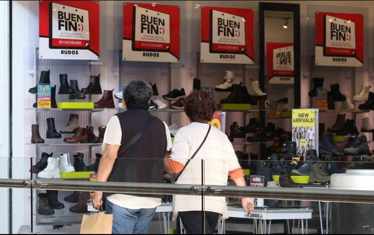 El incremento general de precios en noviembre se ubicó por debajo del consenso de los analistas, pero dentro del rango de entre un mínimo de 7.8% y un máximo de 8.14% estimado por las 33 instituciones financieras. SUN / ARCHIVO