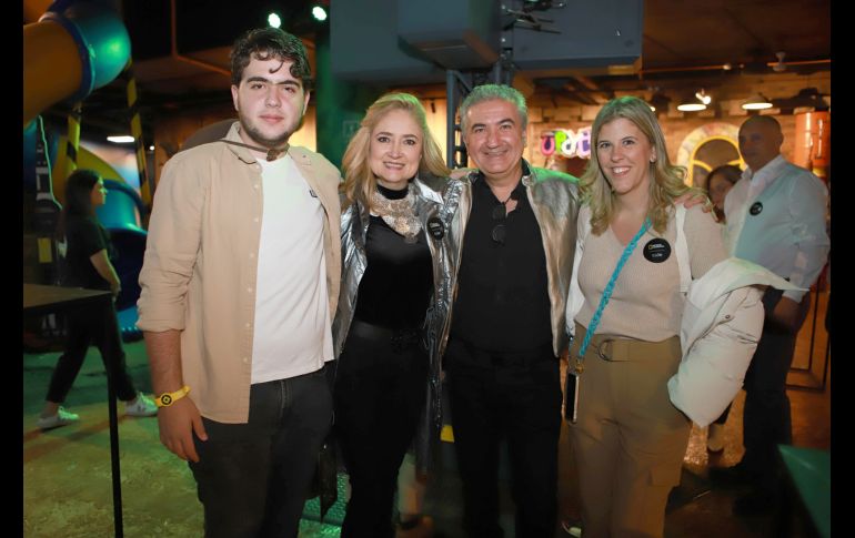 Patricio Ruizvelasco, Iliana Ruizvelasco, Carlos Ruizvelasco y María Fernanda Arroyo. GENTE BIEN JALISCO/Tony Martínez