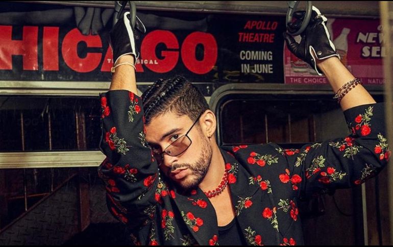 TWITTER / @tourbadbunny