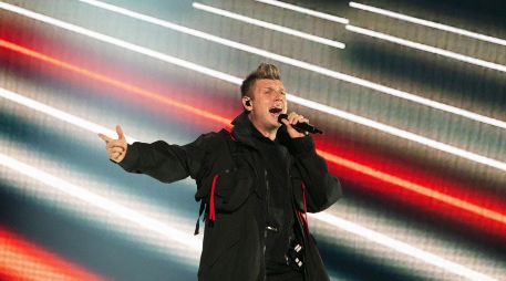 De acuerdo con las versiones de la joven, esto ocurrió en uno de los conciertos de la banda en la ciudad de Tacoma (estado de Washington, EU), cuando el artista Nick invitó a la joven subir al autobús. EFE / ARCHIVO