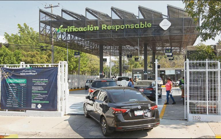 Automovilistas deben sacar cita antes de acudir a los centros de verificación. EL INFORMADOR/ A. Camacho