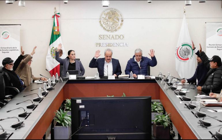 La sesión de este lunes tuvo una duración aproximada de dos horas. TWITTER/@senadomexicano