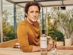 De acuerdo a la información compartida por el actor, Defrente es elaborado en su destilería boutique localizada en Atotonilco, en Los Altos de Jalisco. CORTESÍA