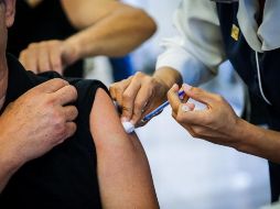 En México hay 15.1 millones de personas de 60 años o más, y la SSa tiene una meta de aplicar 33.6 millones de vacunas. ESPECIAL/Gobierno de Guadalajara