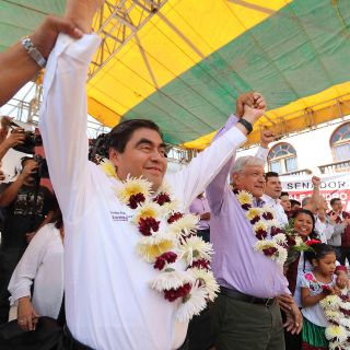 López Obrador revela que la idea de su pasada marcha fue de Barbosa