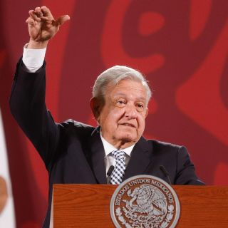 López Obrador critica al BID, un aparato burocrático "de fachada"