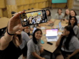 Podrán postularse jóvenes que se identifiquen con el género femenino de 16 a 21 años y que vivan en países hispanohablantes de América Latina. ESPECIAL/Disney