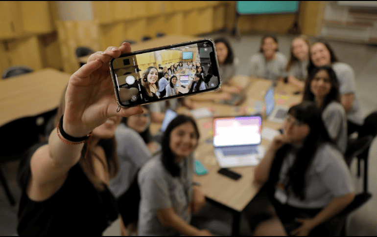 Podrán postularse jóvenes que se identifiquen con el género femenino de 16 a 21 años y que vivan en países hispanohablantes de América Latina. ESPECIAL/Disney