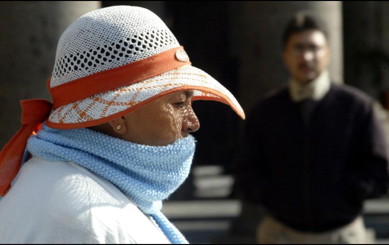 Ante la llegada del frío se sugiere no compartir tus prendas con otras personas para evitar posibles contactos. EL INFORMADOR / ARCHIVO