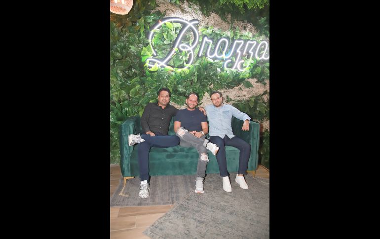 Cesar Manríque, Cesar fuentes y Alejandro Soto. GENTE BIEN JALISCO/Antonio Martínez