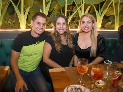 Diego Hernández, Vanessa Resendis y Liz Motolinia. GENTE BIEN JALISCO/Antonio Martínez