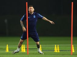 Messi tiene la oportunidad de consolidarse como el mejor futbolista del mundo si Argentina gana la final de Qatar. EFE / F. Vogel