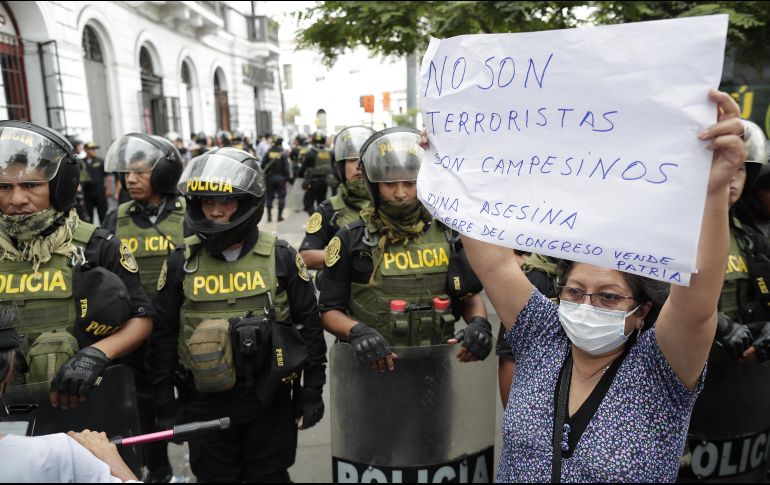 La presidente Boluarte descartó presentar su renuncia a pesar de las protestas en su contra. EFE
