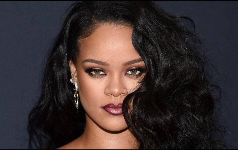 Rihanna se convirtió en madre en mayo. AP / ARCHIVO