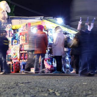 ¡Revísala! Esta es la lista de los tianguis nocturnos que se instalan en la ZMG por Navidad