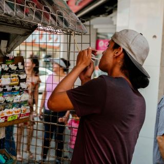 "Es mi última cajetilla de cigarros": Por alza de cinco pesos analizan dejar de fumar