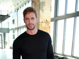 William Levy explota contra las personas que lo han pintado como 