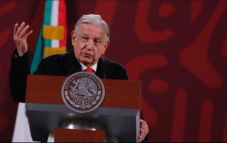 El Mandatario sostiene que el INE le ha quitado la candidatura a aspirantes a cargos públicos como Salgado Macedonio en Guerrero o en las elecciones presidenciales de 2006 y 2012. SUN