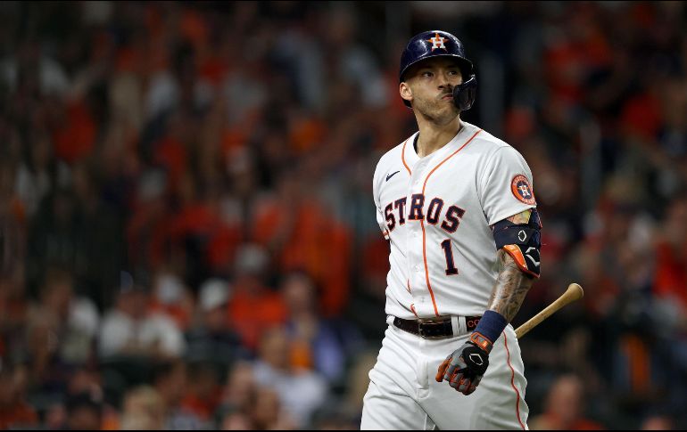 Hace unos días se había anunciado que Carlos Correa había acordado con los Giants, pero al no oficializarse, los Mets pudieron negociar con él. AFP / ARCHIVO