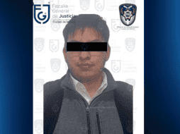 Al detenido se le aseguró, además, dosis de posible droga y se señaló que podría estar relacionado con el caso de los hermanos Tirado. TWITTER /@FiscaliaCDMX