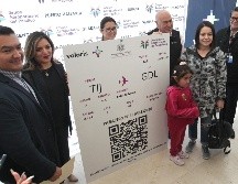 La mujer se mostró sorprendida de ser la pasajera 15 millones (en Guadalajara), incluso en su arribó en la pista tiraron un par de chorros de agua conocido como “Arco del Triunfo”. EL INFORMADOR / A. Camacho