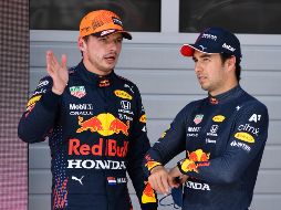 Christian Horner elogió a sus dos pilotos por el buen desempeño a lo largo de la temporada de F1, en la que entregaron el primer Campeonato de Constructores desde el año 2013. AP / ARCHIVO