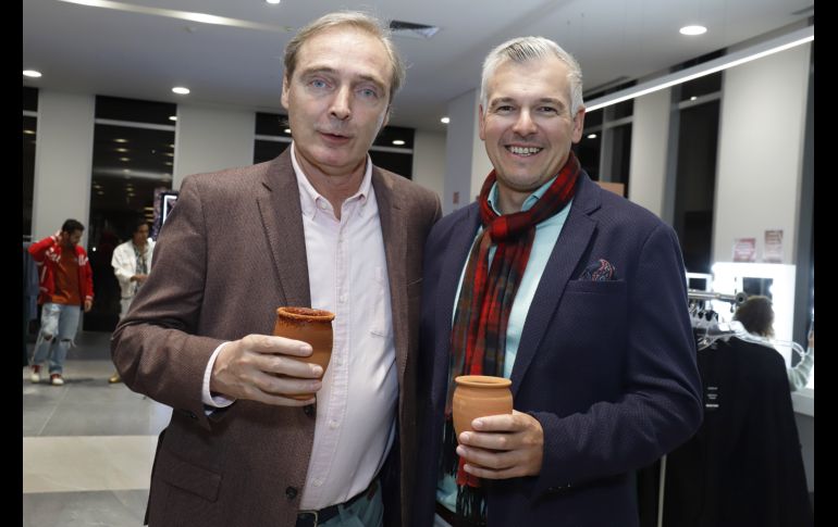 Gonzalo Ruiz y Paulo Biehrens. GENTE BIEN JALISCO/Claudio Jimeno