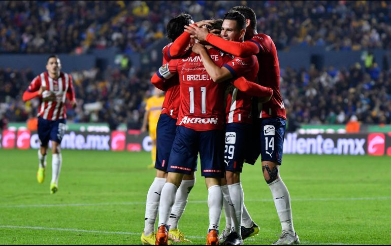 Chivas remontó con goles de Eduardo Torres e Isaac Brizuela. IMAGO7/J. Ovalle