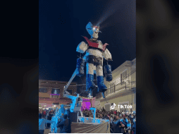 Los comentarios no se hicieron esperar y muchos señalaron lo increíble de la demostración, evocando con melancolía el recuerdo de Mazinger Z, que se hizo popular sobre todo en la década de los 80. TIKTOK / intlax