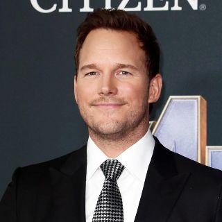 Abeja pica el ojo de Chris Pratt; así quedó (VIDEO)