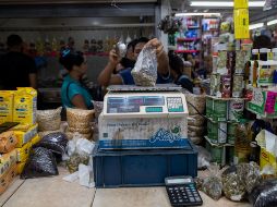 Dependiendo el número de integrantes, algunas familias gastarán 2 mil pesos y otras hasta 8 mil pesos. EFE / ARCHIVO