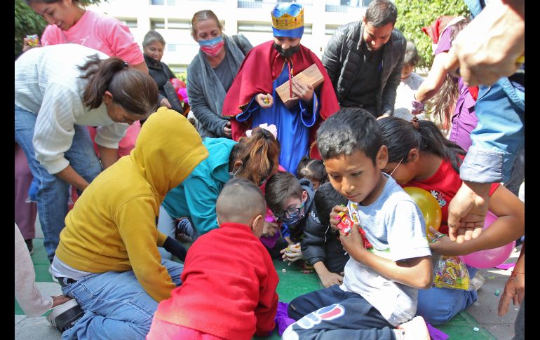 En el evento de entrega simbólica estuvieron presentes muchas de las personas donadoras y benefactoras a quienes se les entregó un reconocimiento por su labor altruista. EL INFORMADOR / A. Camacho