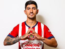 Víctor Guzmán se dijo contento por haber llegado a Chivas. Twiiter/@Chivas