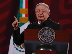 López Obrador señaló que la controversia que ha causado el presunto plagio de tesis de la ministra de la SCJN es porque es afín a la transformación del país. SUN / B. Fregoso