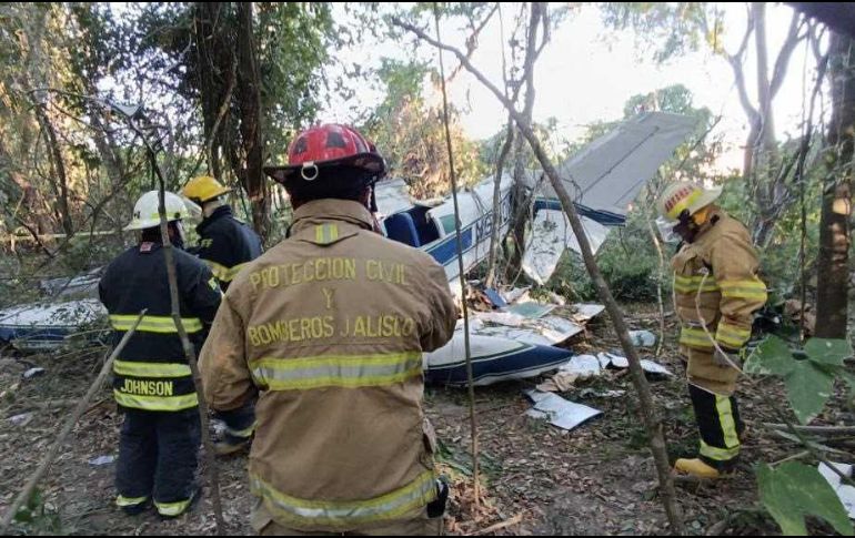 Luego, los afectados fueron llevados en estado de salud de regular a graves al Hospital Regional de Puerto Vallarta. ESPECIAL / UEPCBJ