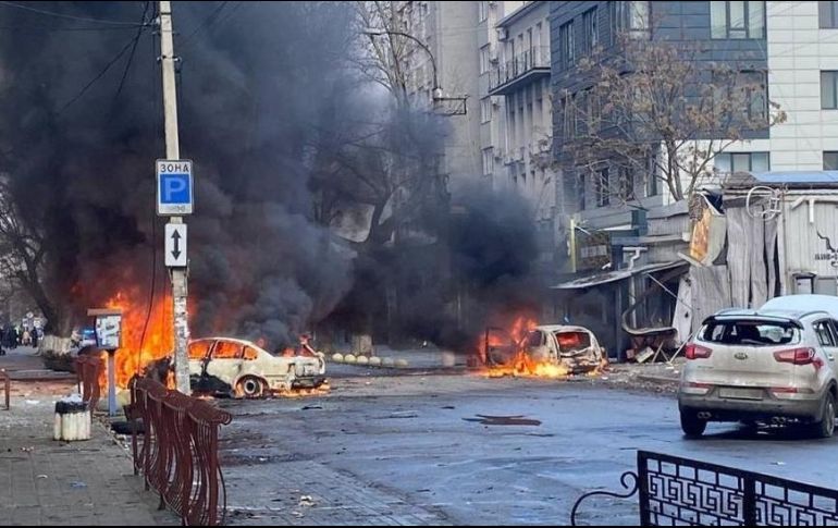 Varias ciudades fueron afectadas antes los ataques, aseguran fueron disparados más de 120 misiles. EFE