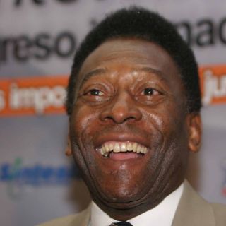 La NASA despide a Pelé con una constelación "auriverde"