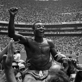 Pelé siempre se dijo agradecido de corazón con México