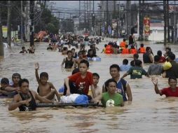 Un aproximado de 15.800 personas continúan de manera transitoria en centros de evacuación. EFE/ Archivo