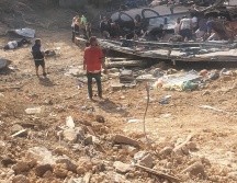 En imágenes que circulan en redes se puede observar el camión de pasajeros deshecho. TWITTER / @Gposiadeoficial