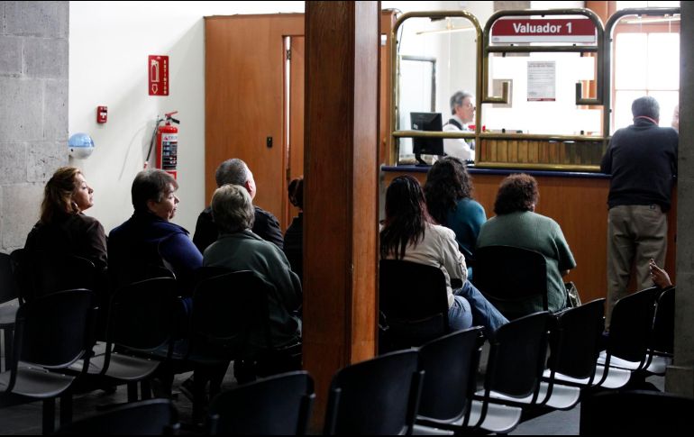 Las casas de empeño proveen de recursos inmediatos, sobre todo a los sectores de la población que no tienen acceso a los servicios financieros. NTX / ARCHIVO