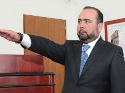 Guillermo Valls Esponda rindió protesta como presidente del TFJA. SUN