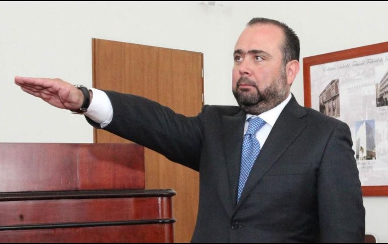 Guillermo Valls Esponda rindió protesta como presidente del TFJA. SUN