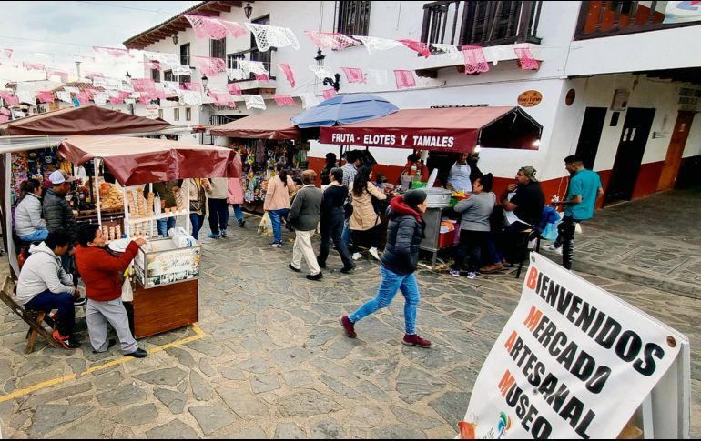 Aprovechan el sabor. El corazón del Pueblo Mágico congregó a los amantes de la gastronomía. EL INFORMADOR/A. Camacho