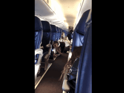 El avión, aseguran en el comunicado, 