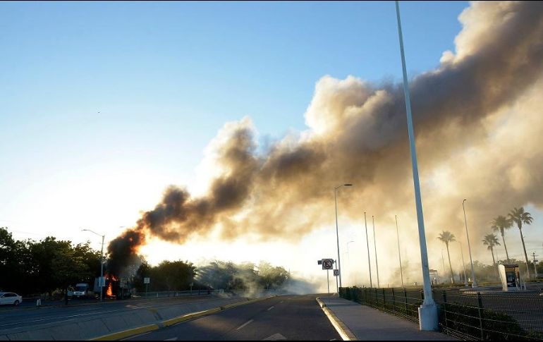 La detención de Ovidio Guzmán ha dejado hasta ahora 19 bloqueos y agresiones armadas en diferentes partes de la ciudad de Culiacán. EFE/J. Cruz
