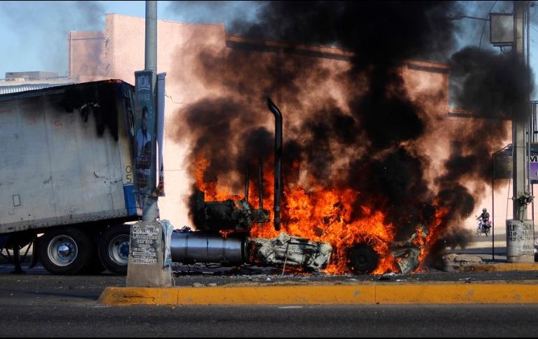 Coppel invita a sus clientes a realizar sus operaciones de manera digital. AP/M. Urista