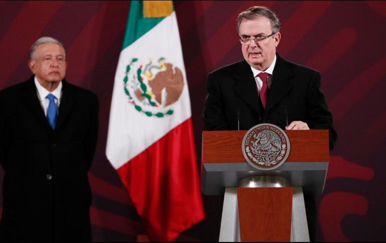 El canciller mexicano, Marcelo Ebrard, habla hoy, durante la conferencia de prensa 