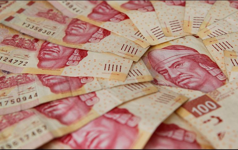 En el 2022 la base monetaria, o bien los billetes y monedas que cambiaron de manos todos los días, sumó un total de 2.7 billones de pesos. EL INFORMADOR/ARCHIVO