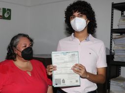 Emiliano Citlalli asegura que, a pesar de todas las trabas que legalmente enfrentó, este día lo considera como un triunfo no solo para él, sino para toda la comunidad. EFE/M. López